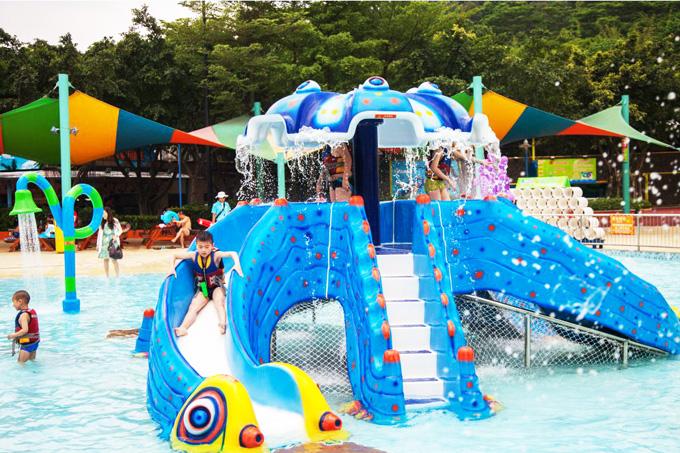 Kids Water Park Equipment 8000x8000mm Fiberglass Water Slide 0