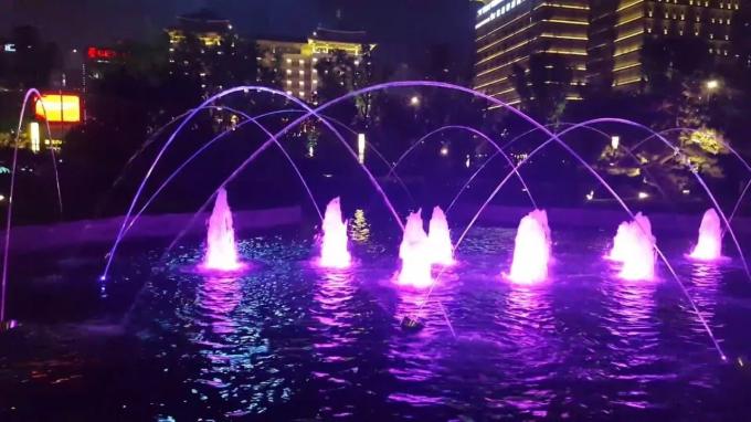 6000 L/H 20mm Laminar Fountain Nozzle With 9W LED RGB Lamp 1